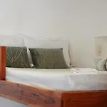 Senare Boracay Hotel